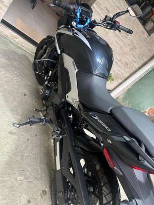 BAJAJ-DOMINAR 250-2025