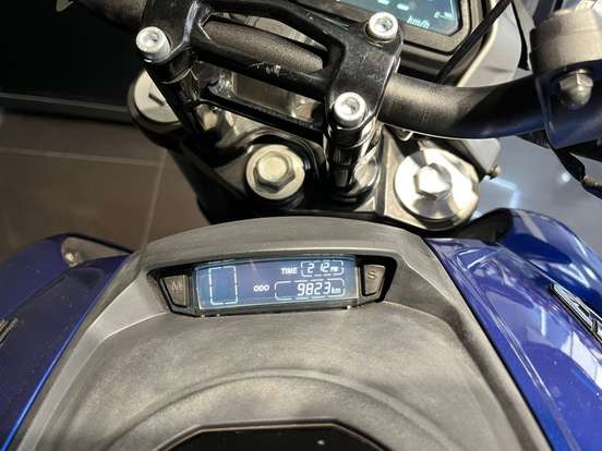BAJAJ-DOMINAR 400 BAJAJ-DOMINAR 400-2025