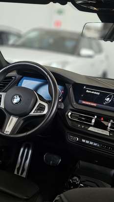 BMW-118i-2023
