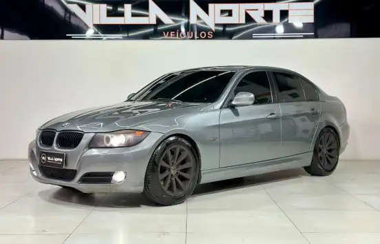 BMW-320i-2011