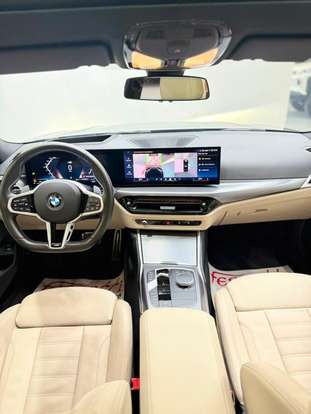 BMW-320i-2024
