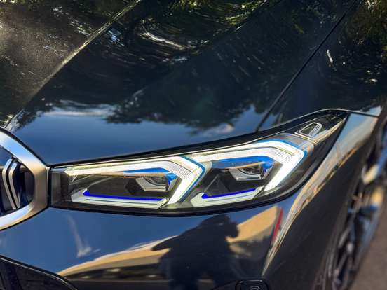 BMW-320i-2024