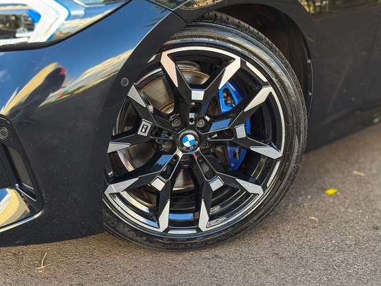 BMW-320i-2.0 16V TURBO FLEX M SPORT AUTOMÁTICO BMW-320i-2024