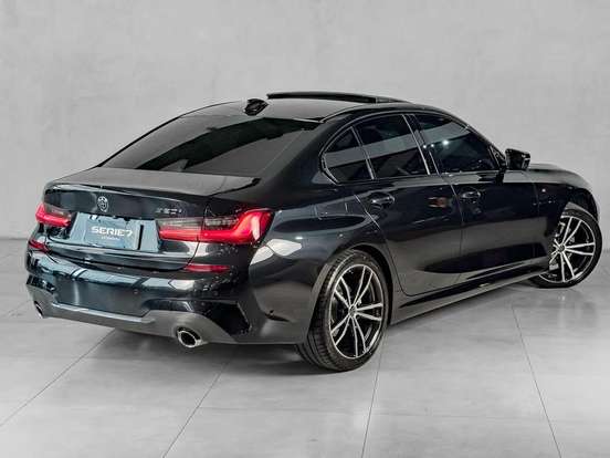 BMW-320i-2.0 16V TURBO FLEX M SPORT AUTOMÁTICO BMW-320i-2022