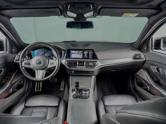 BMW-320i-2.0 16V TURBO FLEX M SPORT AUTOMÁTICO BMW-320i-2022