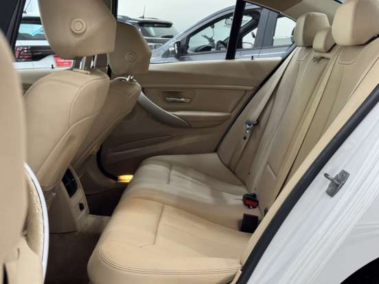 BMW-320i-2.0 16V TURBO GASOLINA 4P AUTOMÁTICO BMW-320i-2012