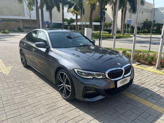 BMW 320i 2.0 16V TURBO GASOLINA M SPORT AUTOMÁTICO