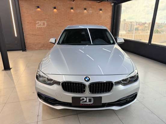 BMW-320i-2017
