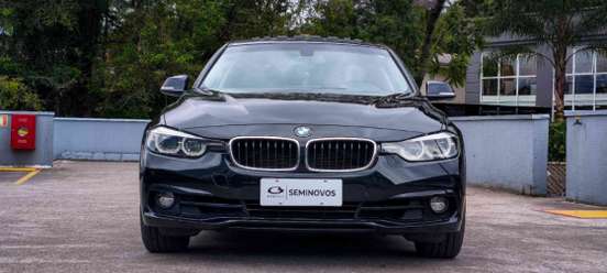 BMW-320i-2018