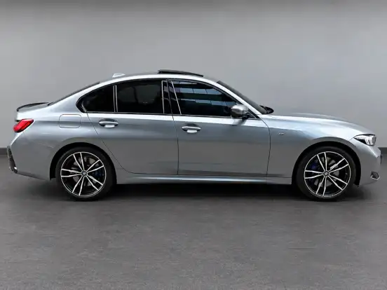 BMW-330e-2.0 16V TURBO HÍBRIDO M SPORT AUTOMÁTICO BMW-330e-2023