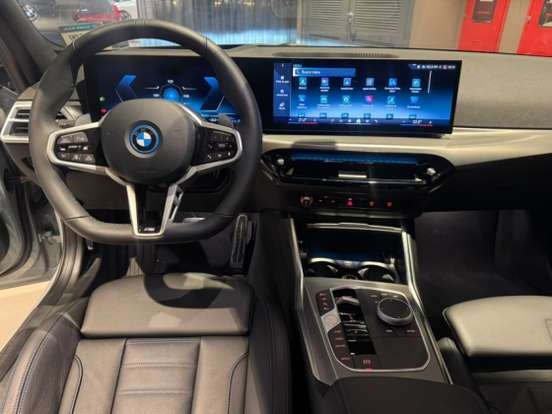 BMW-330e-2.0 16V TURBO HÍBRIDO M SPORT AUTOMÁTICO BMW-330e-2026