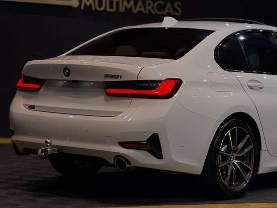 BMW-330i-2.0 16V TURBO GASOLINA SPORT AUTOMÁTICO BMW-330i-2019