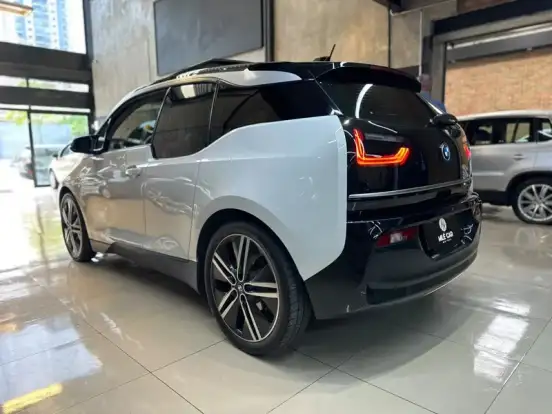 BMW-i3-ELÉTRICO eDRIVE BEV AUTOMÁTICO BMW-i3-2021