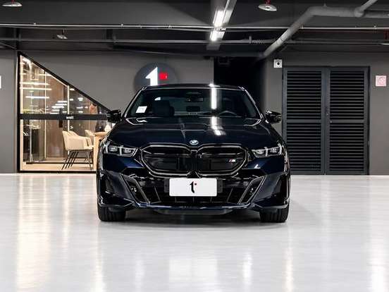 BMW-i5-ELÉTRICO XDRIVE60 M SPORT BMW-i5-2024