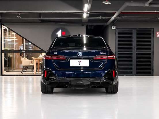 BMW-i5-ELÉTRICO XDRIVE60 M SPORT BMW-i5-2024