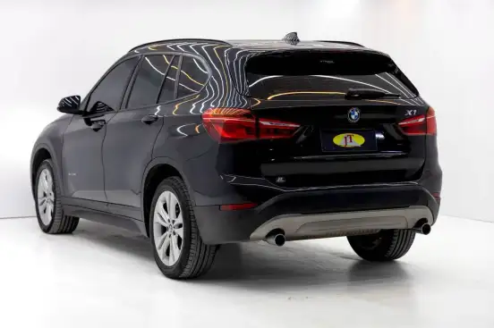 BMW-X1-2016