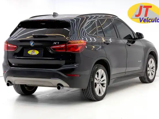 BMW-X1-2.0 16V TURBO ACTIVEFLEX SDRIVE20I 4P AUTOMÁTICO BMW-X1-2016