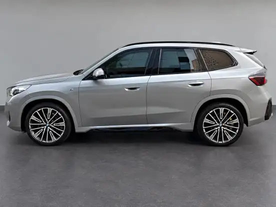 BMW-X1-2.0 16V TURBO GASOLINA SDRIVE20I M SPORT STEPTRONIC BMW-X1-2023