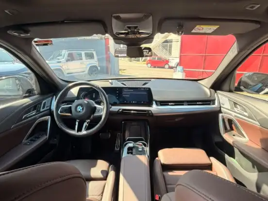 BMW-X1-2.0 16V TURBO GASOLINA SDRIVE20I M SPORT STEPTRONIC BMW-X1-2024