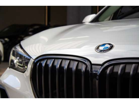 BMW-X1-2.0 16V TURBO ACTIVEFLEX SDRIVE20I X-LINE 4P AUTOMÁTICO BMW-X1-2022