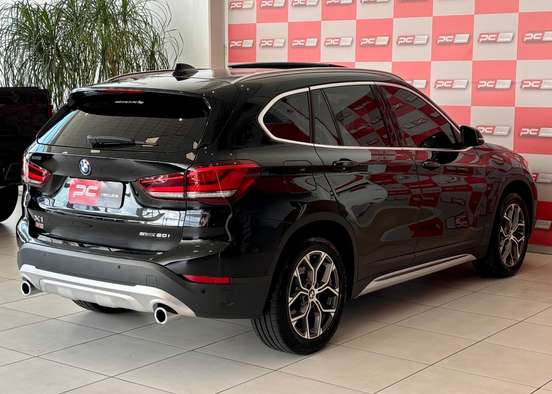 BMW-X1-2.0 16V TURBO ACTIVEFLEX SDRIVE20I X-LINE 4P AUTOMÁTICO BMW-X1-2019