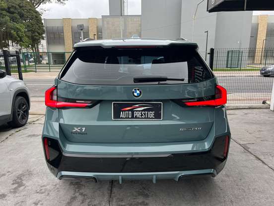 BMW-X1-2023