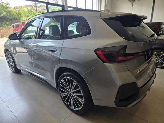BMW-X1-2.0 16V TURBO GASOLINA SDRIVE20I M SPORT STEPTRONIC BMW-X1-2024