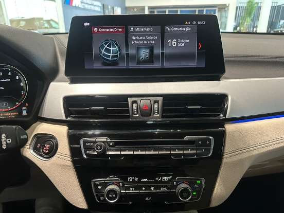 BMW-X2-2019