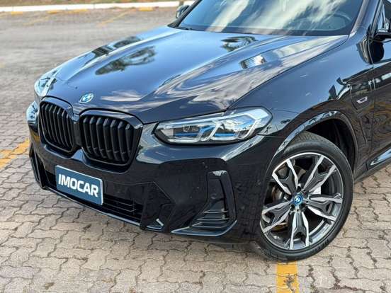 BMW-X3-2021