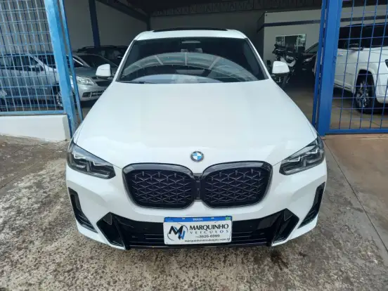 BMW-X4-2024