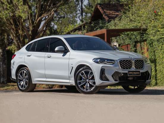 BMW-X4-2023