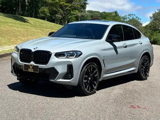 BMW-X4-2023