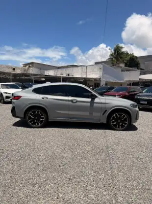 BMW-X4-2023