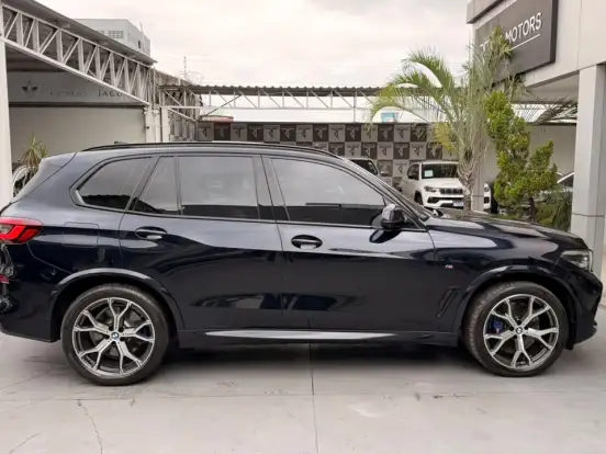 BMW-X5-3.0 I6 TURBO HÍBRIDO XDRIVE45E M SPORT AUTOMÁTICO BMW-X5-2020