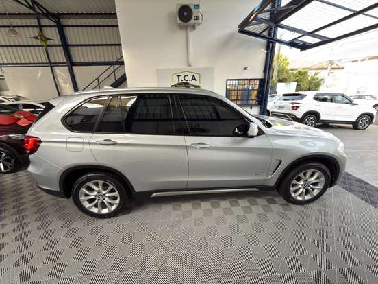 BMW-X5-3.0 4X4 30D I6 TURBO DIESEL 4P AUTOMÁTICO BMW-X5-2014