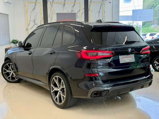 BMW-X5-2020