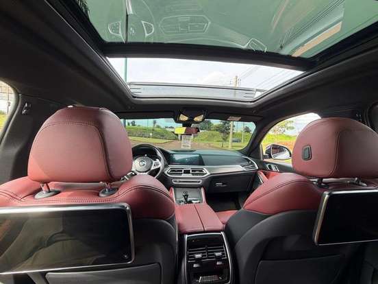 BMW-X6-2023