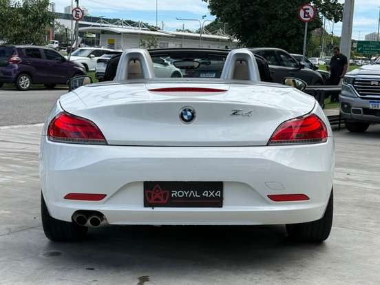 BMW-Z4-2.5 I6 GASOLINA SDRIVE23I AUTOMÁTICO BMW-Z4-2010