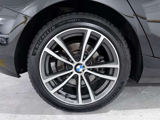 BMW-120i-2.0 16V GASOLINA SPORT GP 4P AUTOMÁTICO BMW-120i-2019