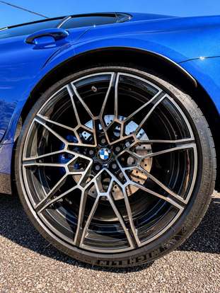 BMW-M3-2021