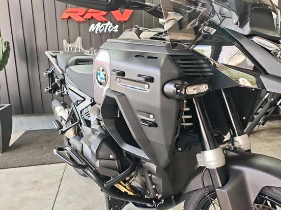 BMW-R 1300 GS ADVENTURE TRIPLE BLACK-2025