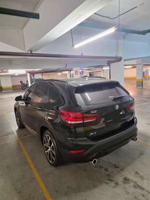 BMW-X1-2022