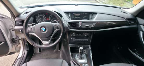 BMW-X1-2013