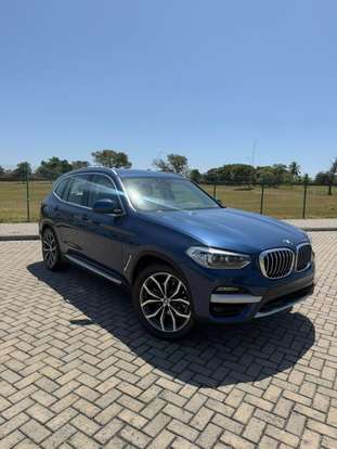 BMW-X3-2021
