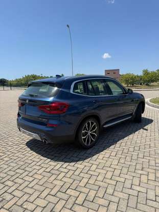 BMW-X3-2021