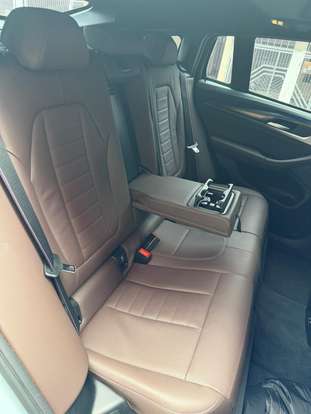 BMW-X4-2024