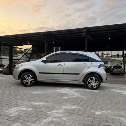 CHEVROLET-AGILE-2013