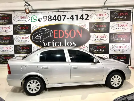 CHEVROLET-ASTRA-1.8 MPFI GL SEDAN 8V GASOLINA 4P MANUAL CHEVROLET-ASTRA-1999