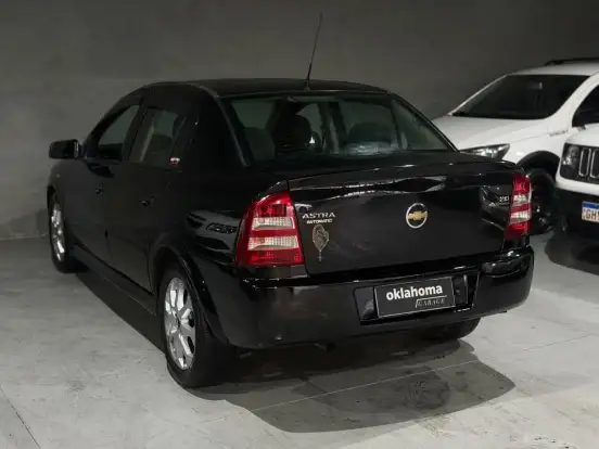 CHEVROLET-ASTRA-2.0 MPFI ADVANTAGE SEDAN 8V FLEX 4P AUTOMÁTICO CHEVROLET-ASTRA-2009