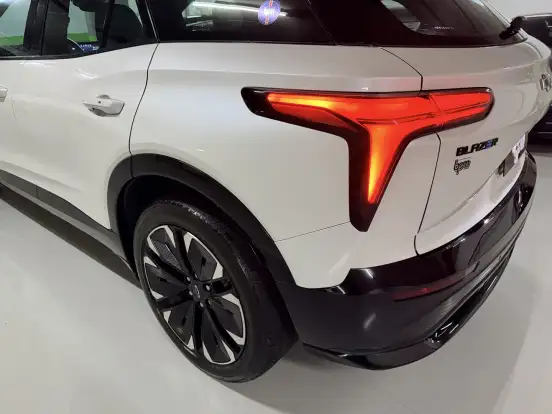 CHEVROLET-BLAZER EV-2024